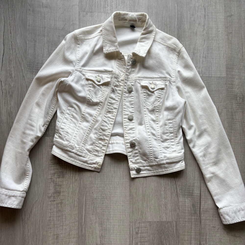 American Eagle White Denim Jean Jacket M